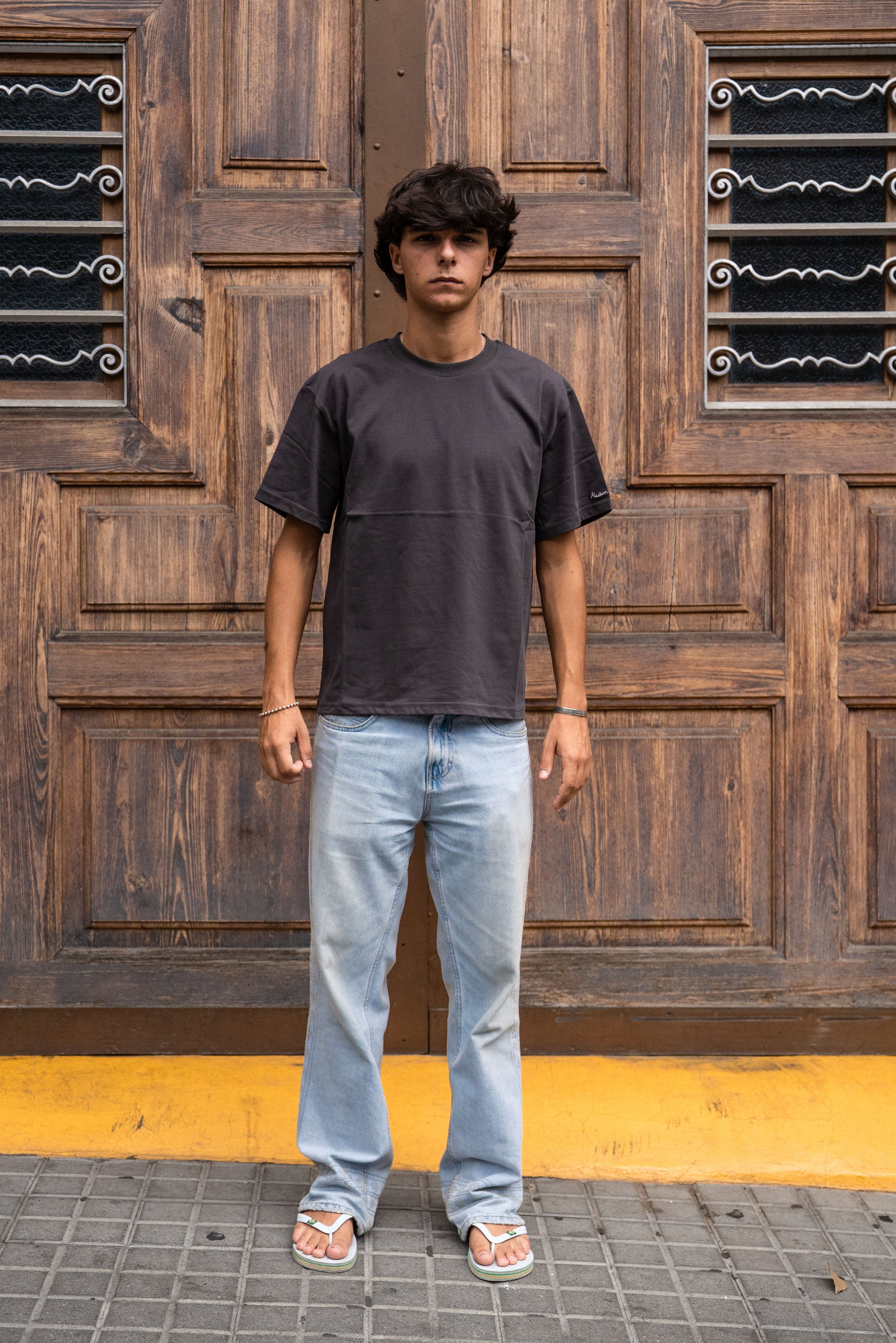 BASIC AIMA T-SHIRT