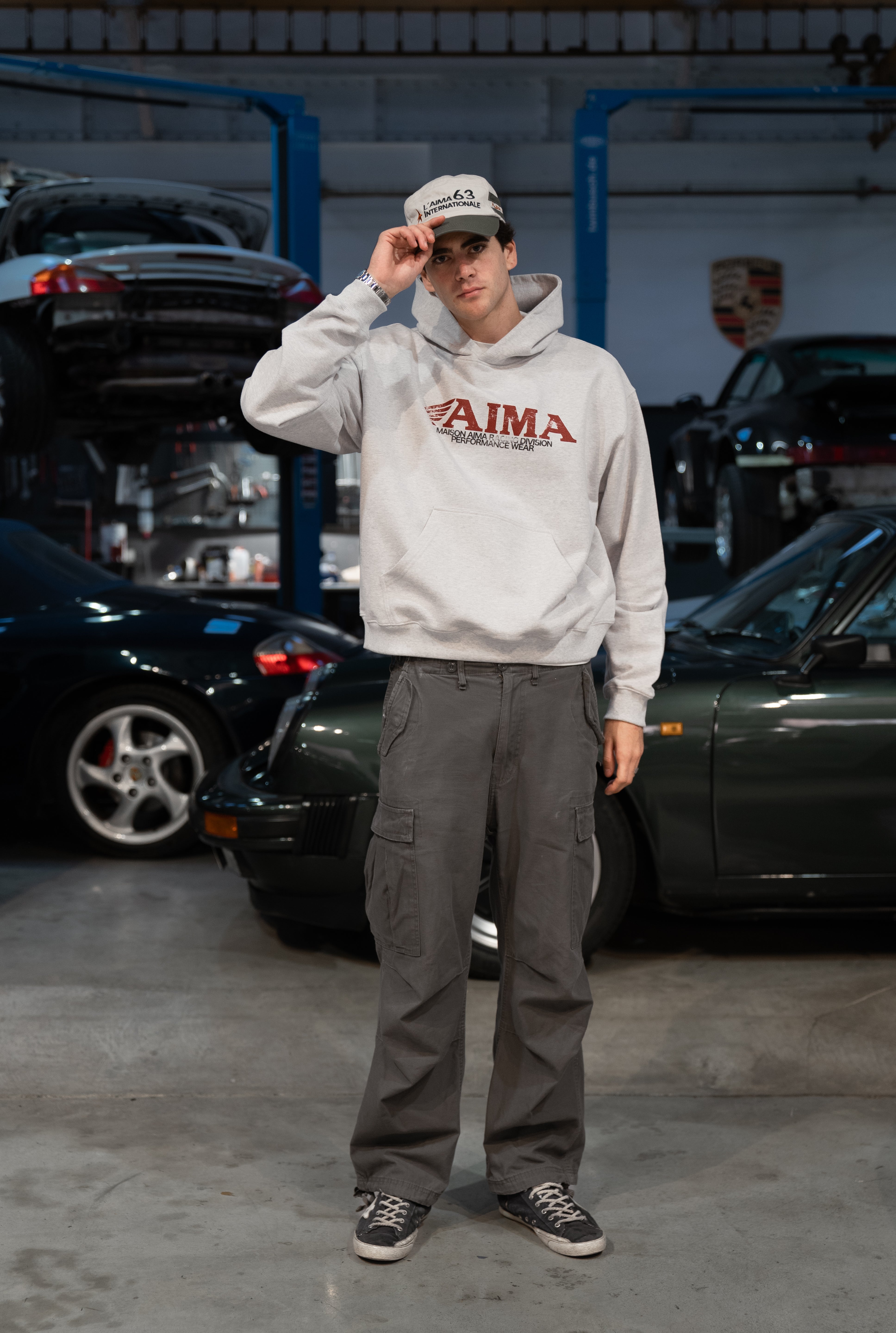 AIMA PERFORMANCE HOODIE