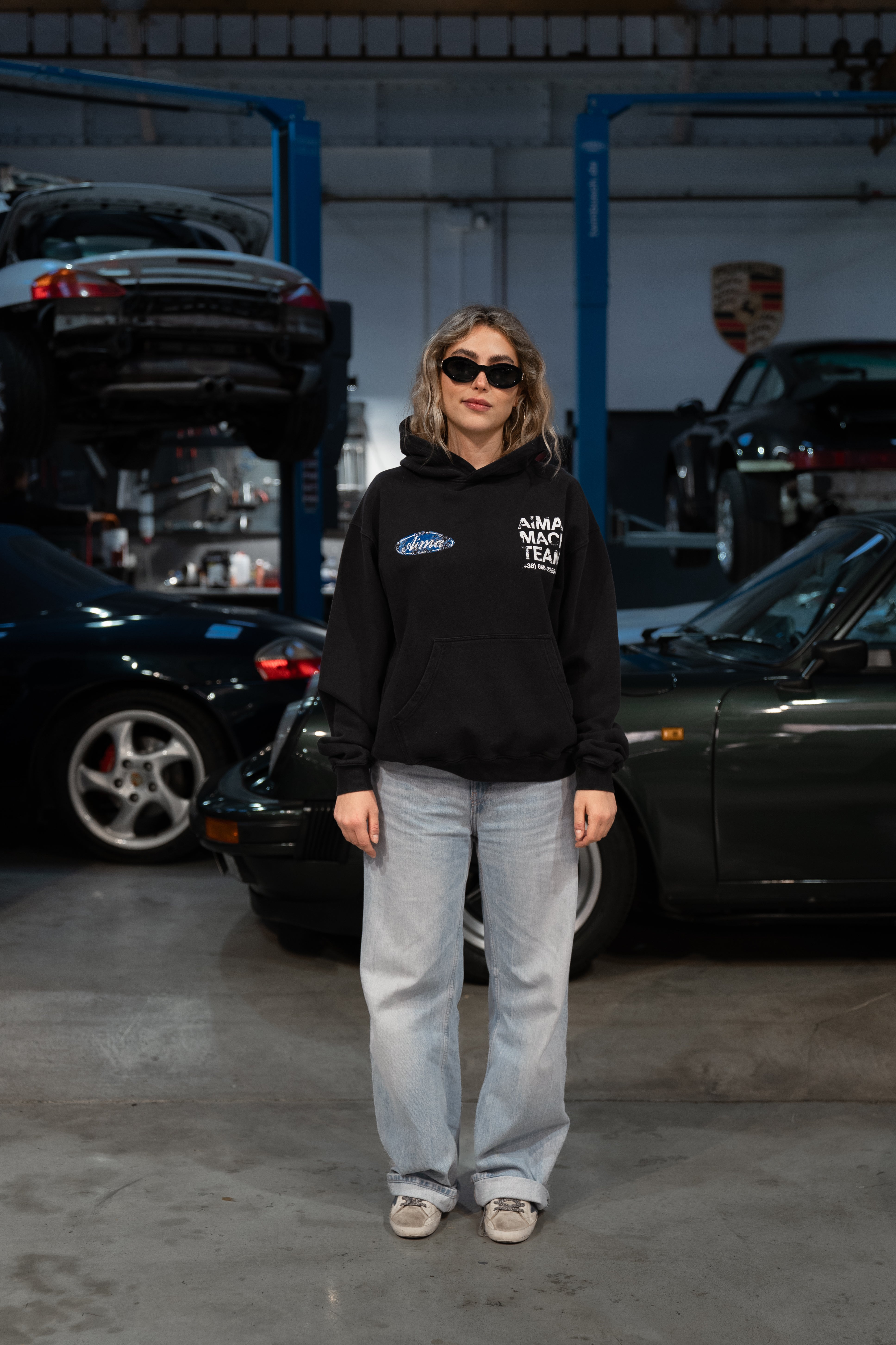 MACH TEAM HOODIE – AIMA
